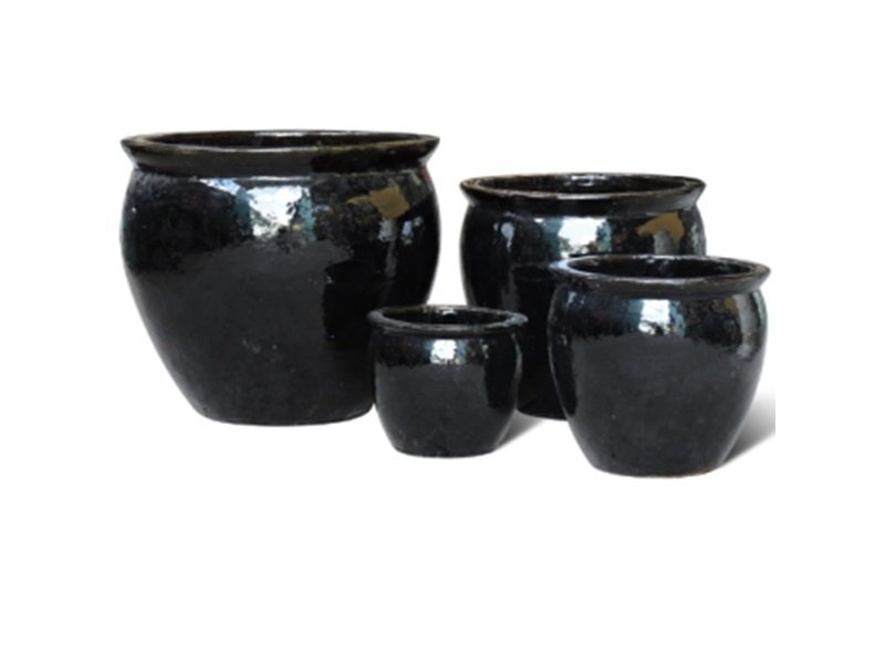 Glazed ceramic store pots